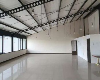 Ruko Strategis Minimalis di Kapasan