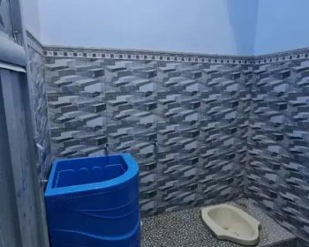 Disewakan 2 Ruko jejer dan 1 Rumah di belakang ruko