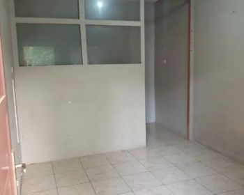 Di sewakan gudang di kavling dpr blok A cipondoh tangerang