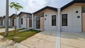 Disewakan Rumah di Rolling Hills Karawang