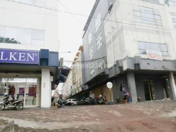 Ruko 4,5 Lantai Darmo Galeria, Raya Mayjen Sungkono Surabaya
