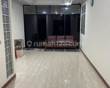 Ruko Jembatan Gambang Dua **