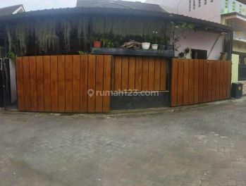 Rumah Dijual Dkt pasar & Terminal Giwangan Jogja.STRATEGIS!!