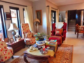 RUMAH ASRI KOMPLEK GEGERKALONG BANDUNG UTARA