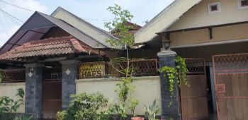 Rent Rumah Kosan: Kost murah Solo baru