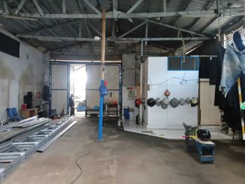 Gudang dan Kantor di Tugu Selatan, Jakarta Utara