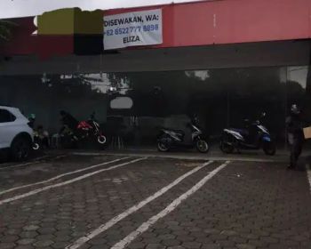 Disewakan ruko sebelah taman magal taman aries