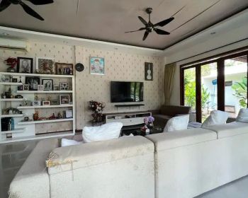 Villa blongkeker Kuta selatan Mrs Sr