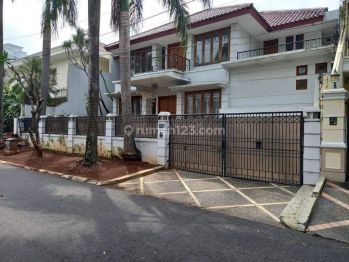 Huniyan lt 462mtr jln metro alam pondok indah SHM asri jarang ada