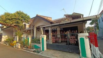 Rumah murah 1,5 lantai di riung bandung 500 jt an. Lt 100
