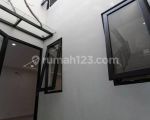 thumbnail-rumah-2-lantai-di-sutera-flamboyan-alam-sutera-tangerang-12