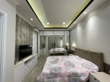 Dijual Rumah Cluster Eropa lebar 8 Fully Furnish Cakep bawa koper saja