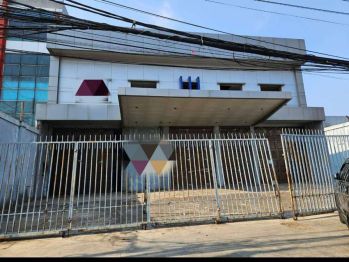 DIJUAL GEDUNG KOMERSIL SHM PINGGIR JALAN PEMUDA PULO GADUNG