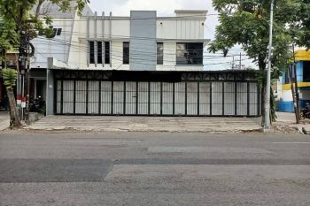 Tempat Usaha Bekas Showroom Mobil Jl. Barata Jaya