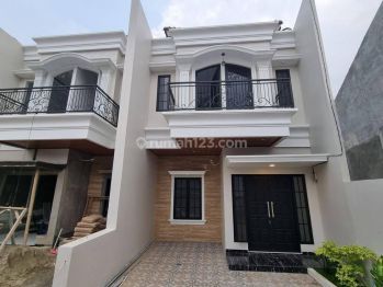 Rumah 2 Lantai Siap Huni di Jakarta Dekat Pintu Tol Andara