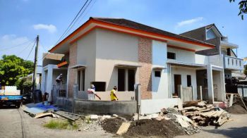 ‼️BARU GRESS‼️Rumah di Graha Tirta - deltasari Pondok Candra Gayungan