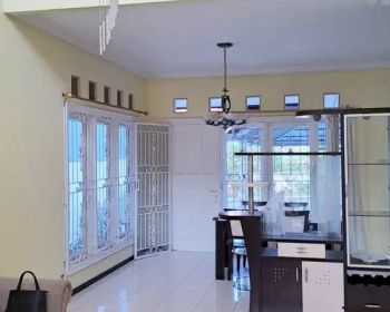 DISEWA Rumah Furnished Cluster Candigolf Jangli Semarang dkt Tol/Undip