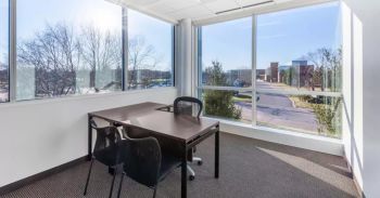 Regus - AIA Central (Kantor Pribadi 3 orang)