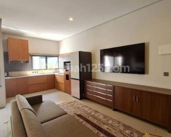 Jual Rumah Baru di Setraduta 2 Lantai SHM Full Furnished