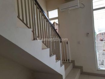 Rumah di Greenlake City Cluster Amerika West Coast Cipondoh Tangerang Banten.