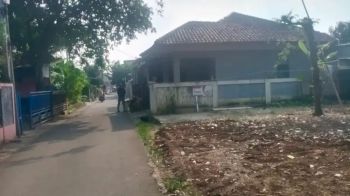 Tanah rata siap bangun 100 meter ke jln raya utama