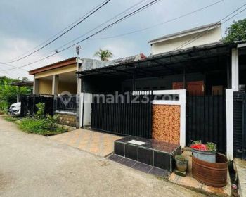 Rumah di Perumahan Metland Cileungsi 2 Lantai HGB,siap huni.
