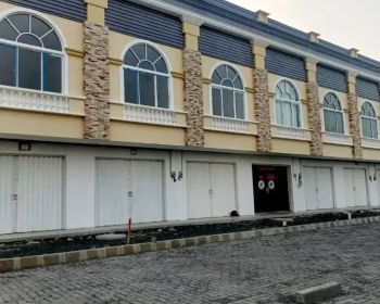 Ruko Murah 2 Lantai di Jalan Raya Utama Monaco Jababeka