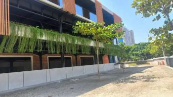 Dijual Gedung Baru Lokasi Strategis di Pejaten Barat