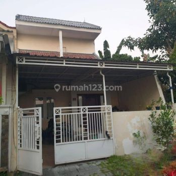 Rumah Bagus Unfurnished SHM di Bukit Palma, Surabaya