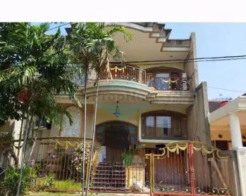 dijual/disewakan rumah pakuwon city