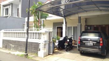Dijual Rumah Menteng Uasana Elite Yang Mengesankan