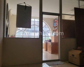 Turun Harga Ruko Di Green Lake City, Ada Lift Dan Ac, Hadap Dalam