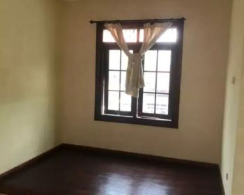 Dijual Cepat Rumah Hook Di Prapen Surabaya