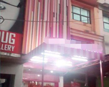 Dijual Cepat - Ruko 3 1/2 Lantai di Kreo