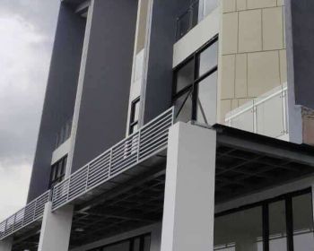 Disewakan Ruko New East di Jakarta Garden City Jakarta Timur