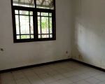 thumbnail-jual-rumah-lama-di-komplek-margawangi-1