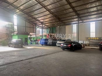 Gudang Lokasi Strategis Pinggir Jalan Daan Mogot Jakbar