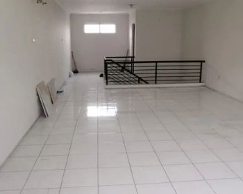 Ruko 3 lantai disewakan di Flourite Gading Serpong Tangerang