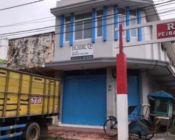 Sell Ruko: Ruko bangunan baru