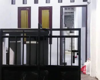 Di kontrakan sewa Rumah Tahunan