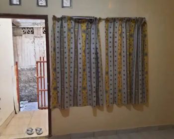 Kosan Wanita Kamar Mandi Dalam