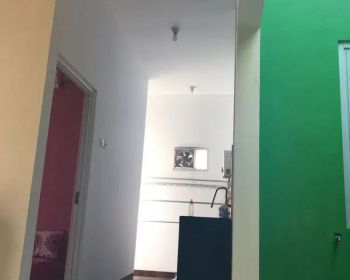 Dikontrakan Rumah Cantik Tengah Kota Semi Furnish Murah