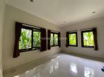 thumbnail-modern-house-with-large-garden-and-pool-in-kebayoran-baru-2