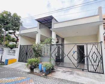 Jual cepat, Rumah semi-furnished di Baruk Timur, Rungkut