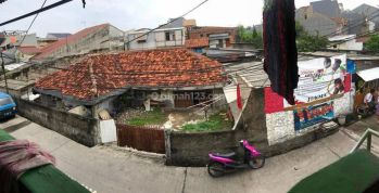 Rumah Butuh Renovasi di Sunter, Jakarta Utara