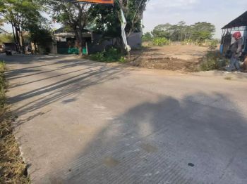 Tanah murah 88m2 SHM selangkah ke pasar meteseh Tembalang semarang