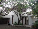 thumbnail-5-bedroom-modern-house-at-tropical-compound-in-cilandak-14