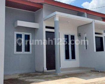 Rumah SHM hadap Utara sangat dekat ke Simpang Bandung