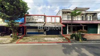 Toko Strategis di Jl Gajah Mada Wlingi Blitar