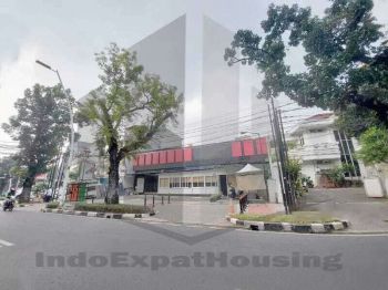 Disewakan Ruang Usaha Cari Cuan Lokasi Strategis, Kebayoran Baru
